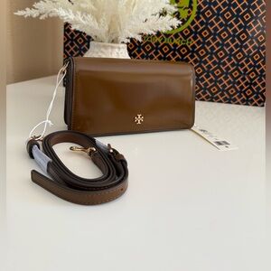 Tory Burch Emerson Mini Crossbody bag 157730 Patent Leather Rich Walnut